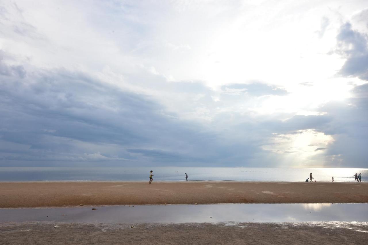 Hua Hin Beachfront Condo Exterior foto